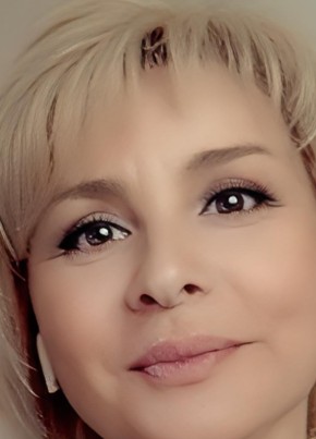 Лариса, 47, Россия, Набережные Челны
