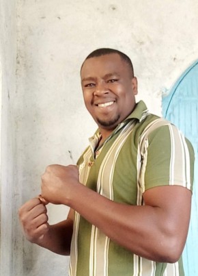 Tumaini, 39, Kenya, Nairobi