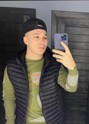 Кирилл, 29, Россия, Москва