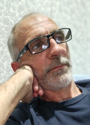Дмитрий из Анапы 54 года