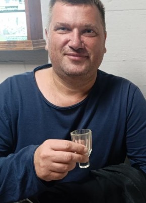 Николай из Санкт-Петербурга 52 года