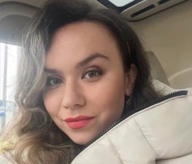 Kira, 28, Bochum