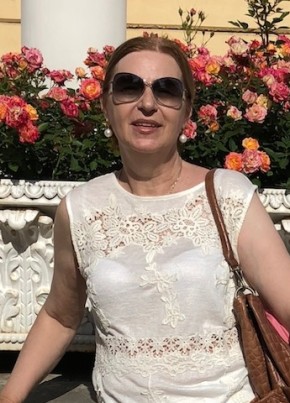 Елена, 70, Россия, Санкт-Петербург