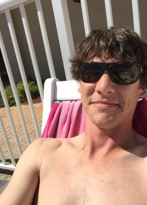 Kirk H, 35, United States of America, Pensacola