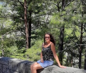 Milana, 49, Yekaterinburg