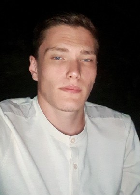 Александр, 23, Россия, Алушта