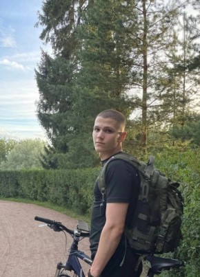 Алексей, 24, Россия, Луга
