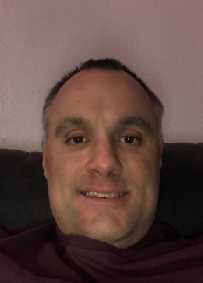 Ryan Talosi, 44, Canada, Welland