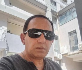 Kamandar, 53, Baku