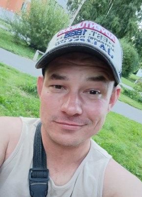 Антон из Пскова 34 года