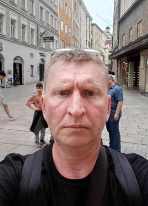 Yaroslav из Berlin 46 лет