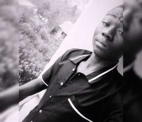 Ange Fomat, 23, Dschang