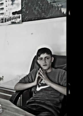 Muhammed, 18, Türkiye Cumhuriyeti, Bursa