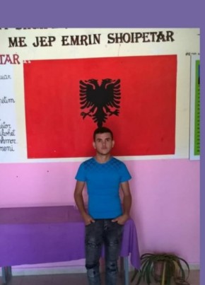 Deno, 24, Albania, Tirana