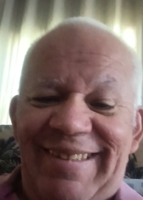 Luis Carlos de J из Goiânia 62 года