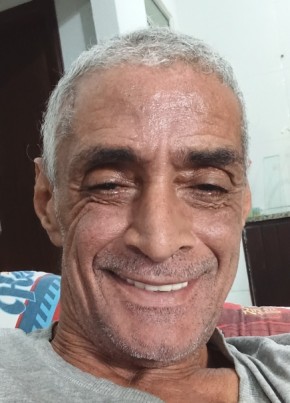 Fernando Pires из Araruama 64 года