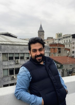 Tolga  Oz, 38, Türkiye Cumhuriyeti, İstanbul