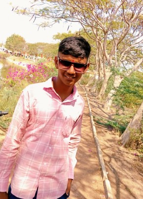 Rushikesh, 21, India, Nashik