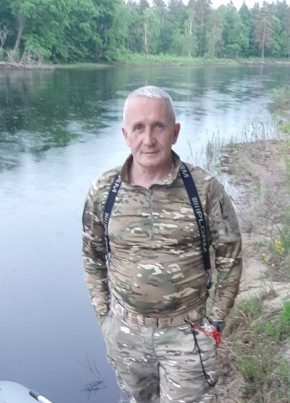 Дмитрий из Вязники 52 года
