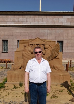 Михаил Лисеенко из Санкт-Петербурга 57 лет