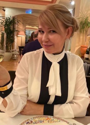 Алена, 46, Россия, Москва