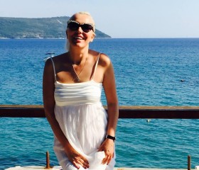 Mari, 46, Frankfurt am Main