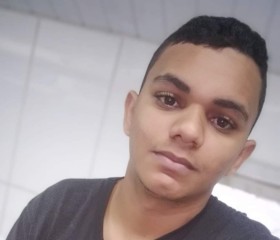 Pedro sá, 21 год, Joinville