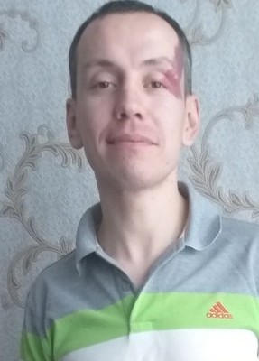 Евгений, 36, Россия, Асбест