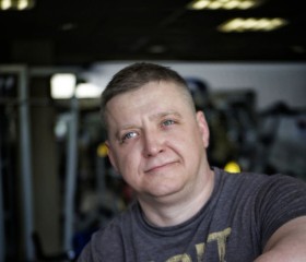 Виталий, 40 лет, Санкт-Петербург
