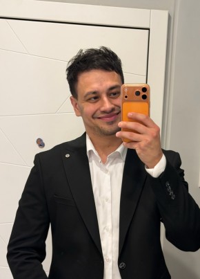Даниил из Москвы 32 года