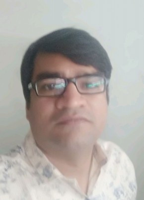 Nilesh, 42, India, Surat