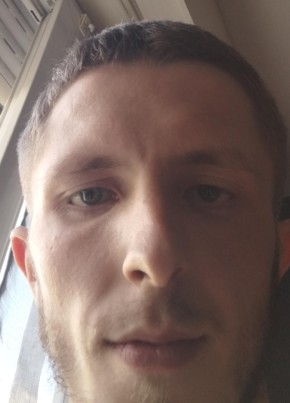 ALEXANDRE из Paris 21 год