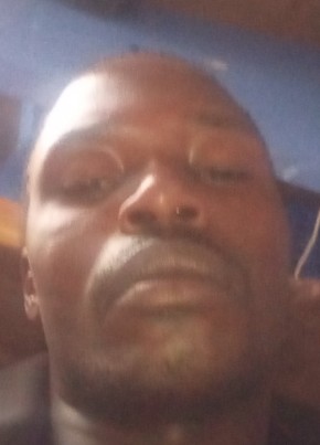 Washington Okoth из Nairobi 28 лет