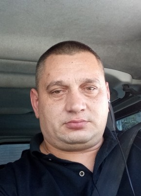 Andriy Osadchiy из בת ים 42 года
