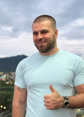Oleg из Владикавказа 35 лет