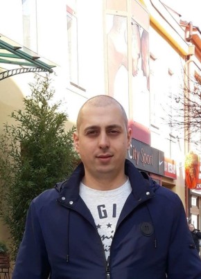 Вячеслав, 37, Česká republika, Praha