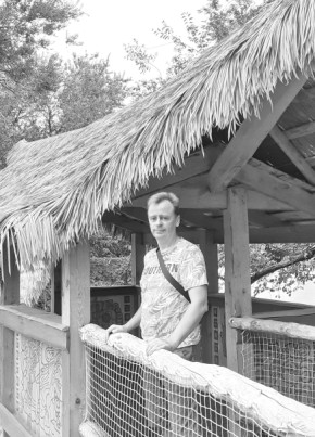 Алексей из Ростова-на-Дону 53 года