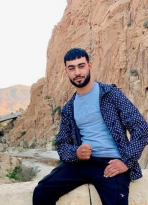 Malik malk из Souk Ahras 24 года