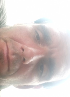 Paul из Râmnicu Vâlcea 33 года