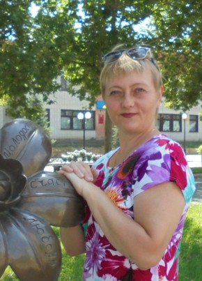 Оксана, 52, Россия, Сургут