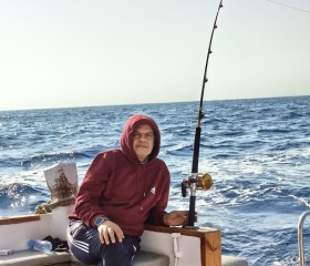 Egyptians, 48, Hurghada