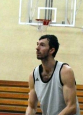 Антон из Самары 39 лет