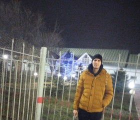 Sergey, 39, Volgograd