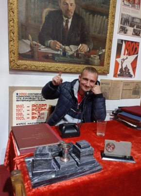 Den Sokur из Новосибирска 43 года