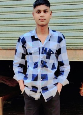 Akash, 18, India, Panipat