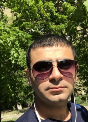 Artem, 35, Україна, Бровари