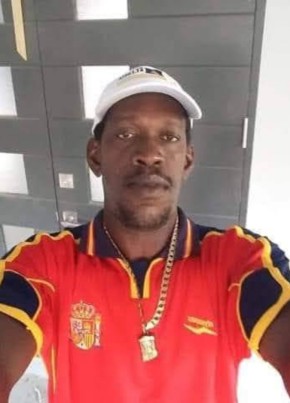 Lonnie chambers, 40, Saint Vincent and the Grenadines, Kingstown