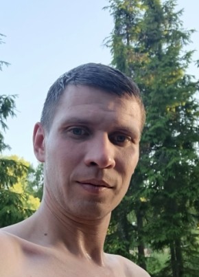 Сергей из Луги 33 года
