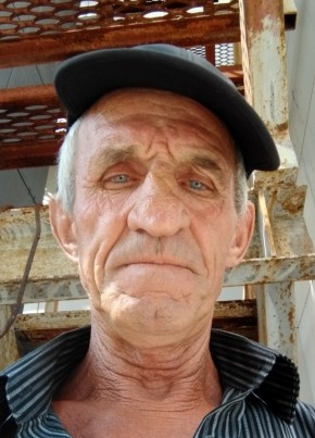 Виктор, 61, Россия, Таврическое