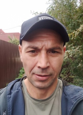 Александр из Екатеринбурга 48 лет